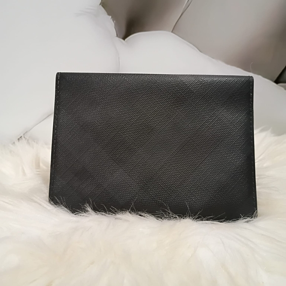 Burberry Black Leather Card/ Passport Holder - Picture 3 of 3